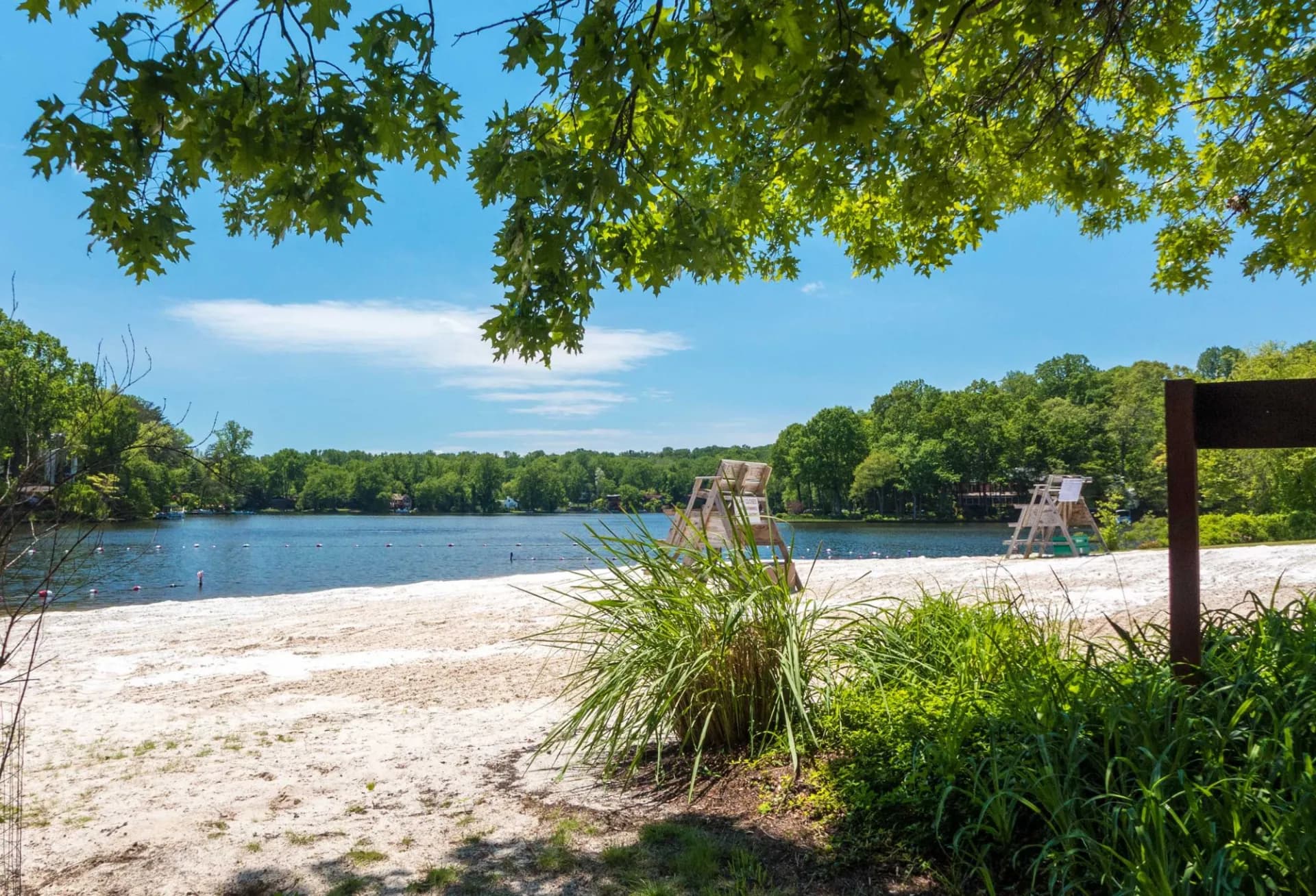 Lake Barcroft waterfront — Dixie Rapuano Northern Virginia Real Estate
